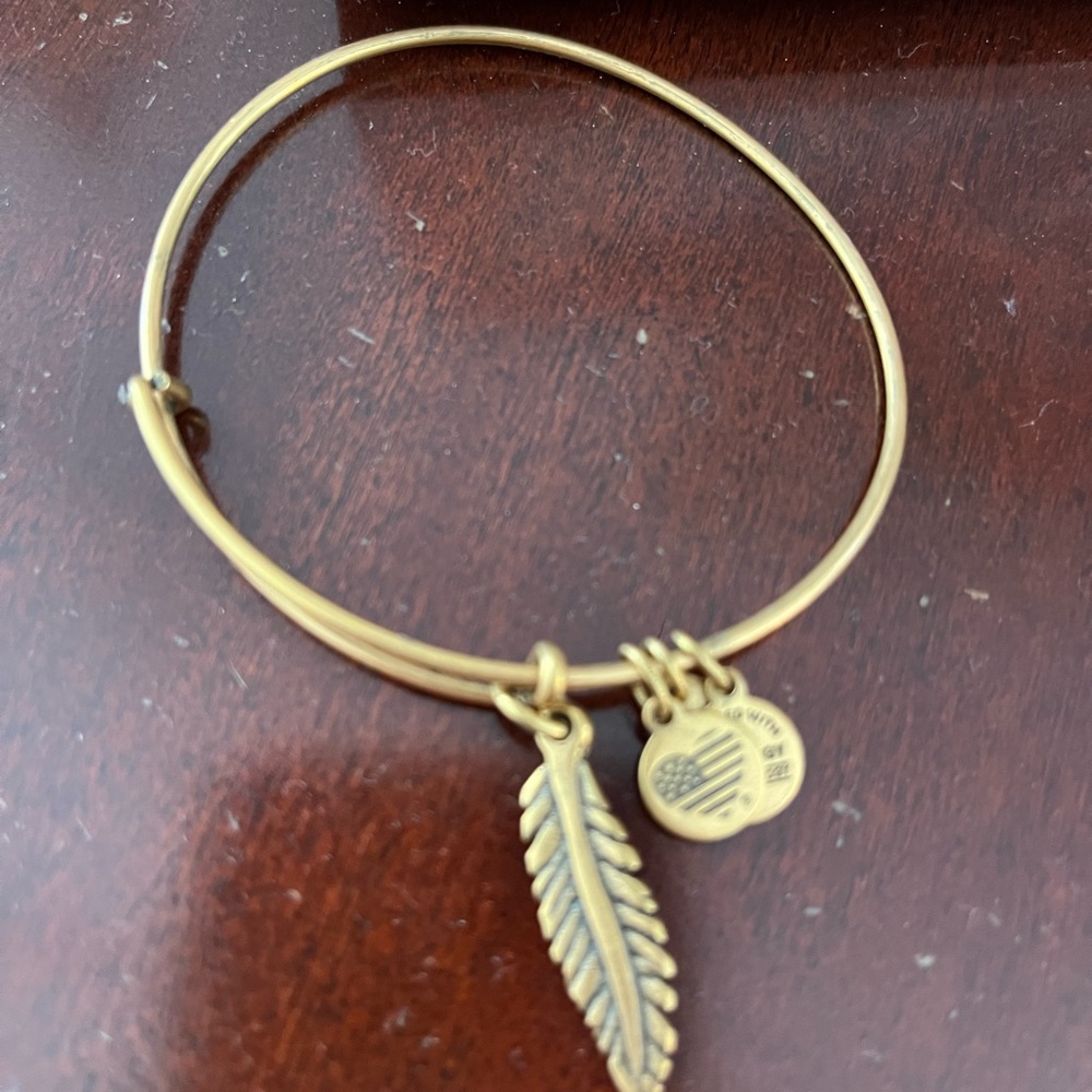 Alex & Ani Leaf Bracelet